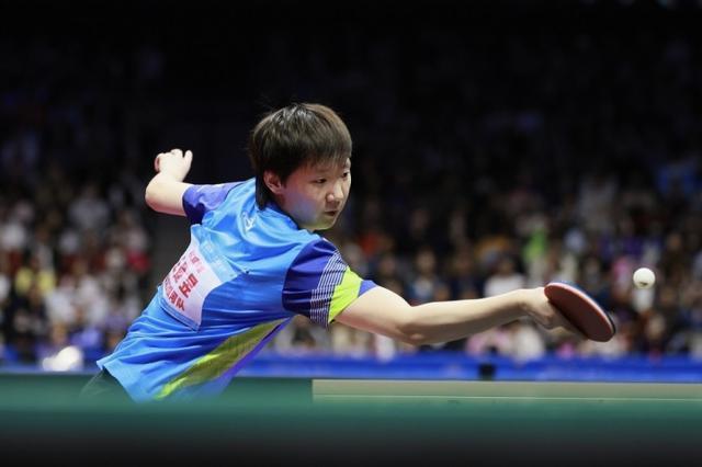 王曼昱3比4首败韩莹