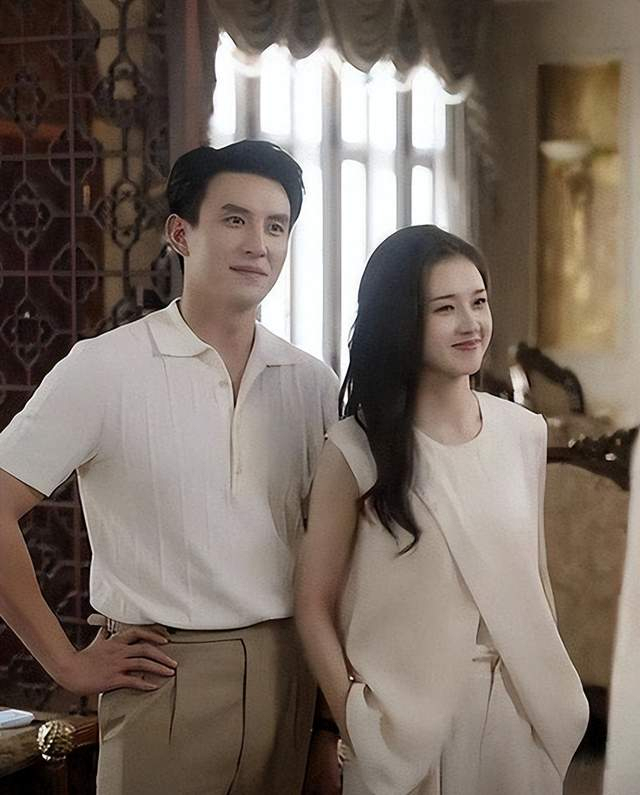 《盛夏芬德拉》登顶短剧榜 好故事引发共鸣