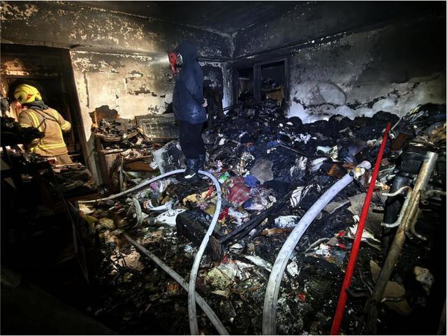 台湾民宅火灾消防员三进火场殉职 英勇救人不幸牺牲