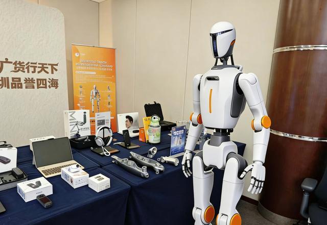 领益智造机器人核心部件惊艳亮相 展现全栈智造实力
