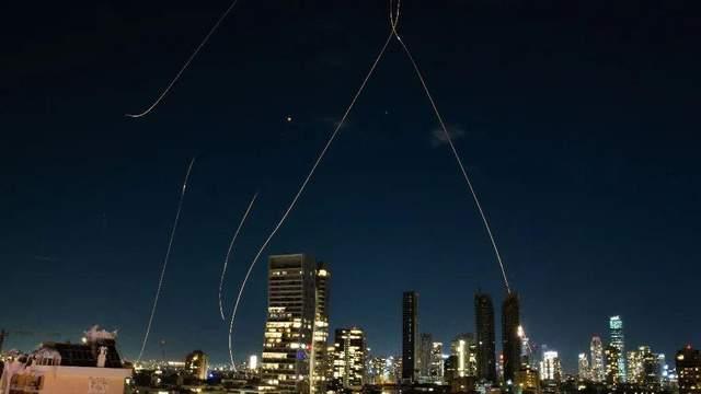 美以损失很严重，特朗普开始心虚