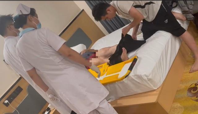 被打者持双节棍反击致闯入者轻伤二级 防卫边界引发争议