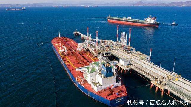 乌克兰打击致俄油出口受阻 精准打击石油设施