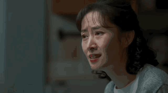 为何国产剧里这么多让人窒息的妈