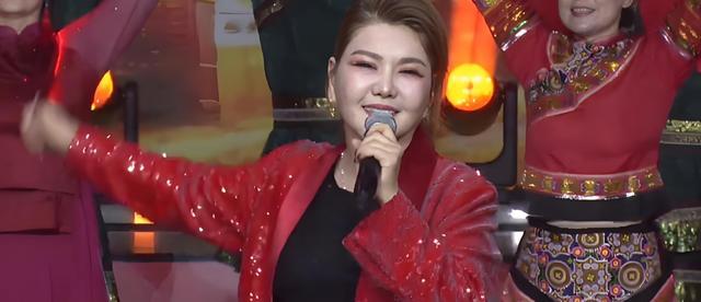 乌兰图雅没有一句solo 从争议到认可的翻红之路