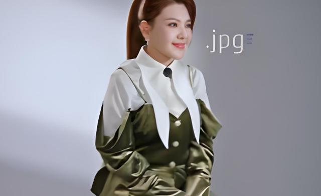 乌兰图雅没有一句solo 从争议到认可的翻红之路