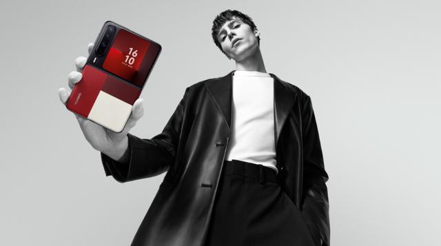 华为首款大阔折手机官宣 创新引领折叠屏新风向