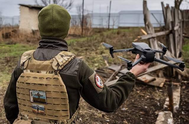 泽连斯基“公开质疑”特朗普 谴责美国“帮倒忙”