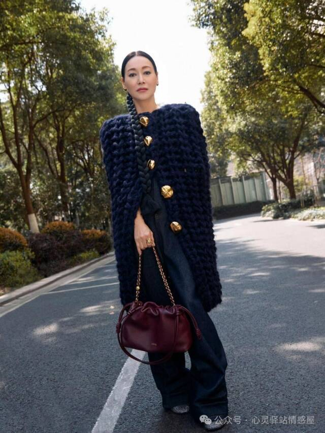 惠英红66岁拿下Loewe全球广告 逆龄翻盘典范