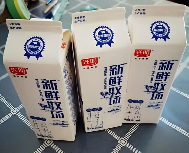 光明乳業(yè)困局何解 昔日巨頭為何“支棱”不起來了？