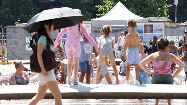 英国开启“蒸笼”模式 空调为何稀缺