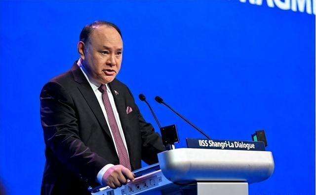 骂中国扣中国人 这位防长终于被制裁 政治清算拉开序幕