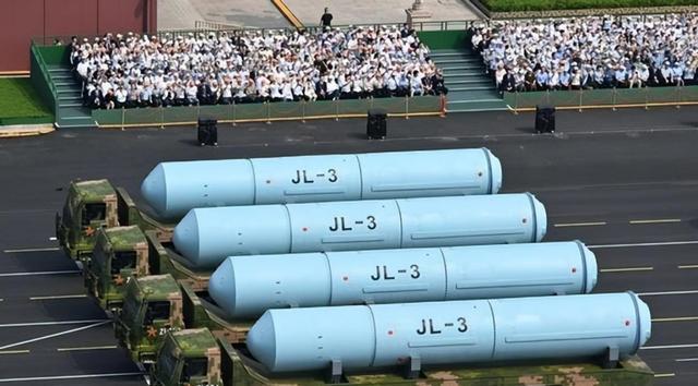 海军组织潜射战略导弹试射意味什么 水下核肌肉再展示