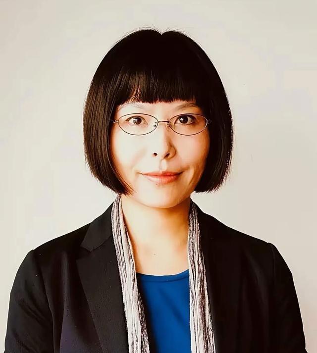 清华美院 丑画