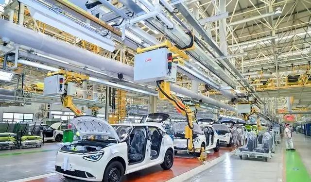 国产高端品牌改写世界豪车格局 新能源车崛起引领变革