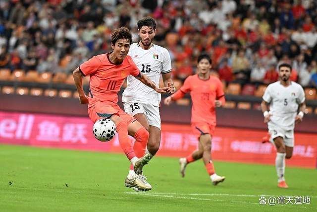 巴勒斯坦主帅说不评价国足防守