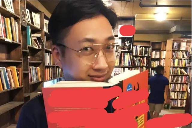 娱圈1天5个瓜：道歉，移民，恶意营销，还有人甘当“绝望的文盲”