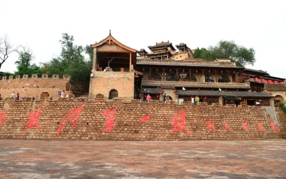 動畫照進(jìn)現(xiàn)實！這個假期，奔赴電影同款取景地