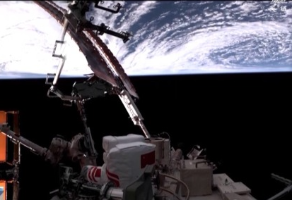 神舟二十一號乘組首次出艙任務全回顧