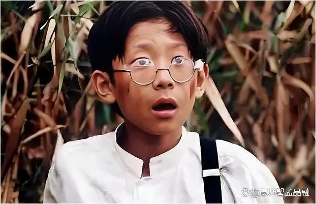 杨紫爸爸去看了张一山话剧 童星蜕变引发关注