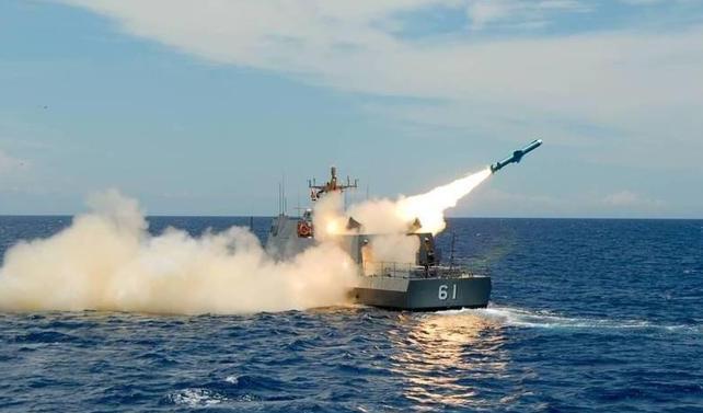 台湾民众向高市早苗发出严重抗议 中方强烈回应引发关注