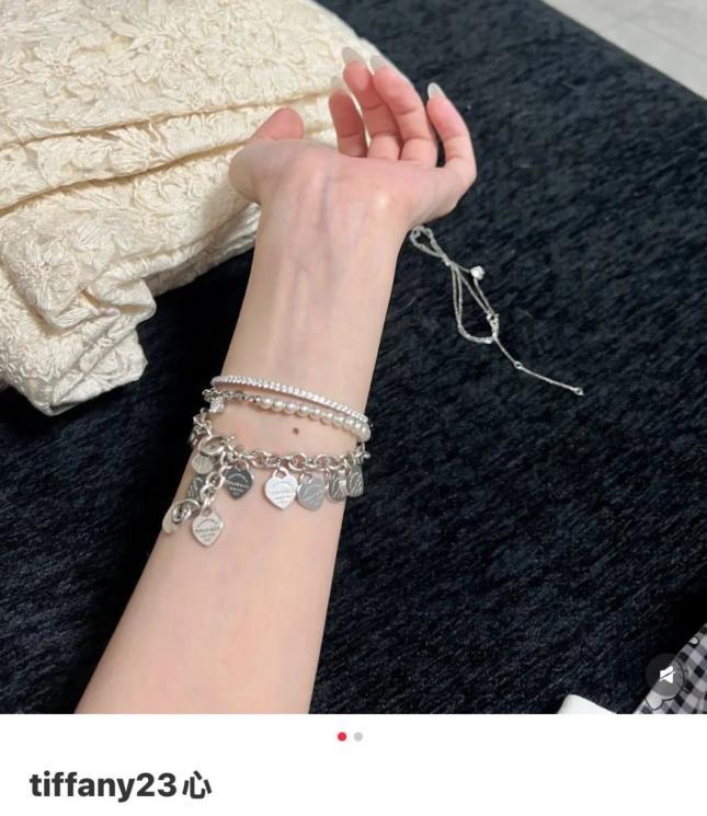 当年轻人开始疯抢“散装奢侈品”