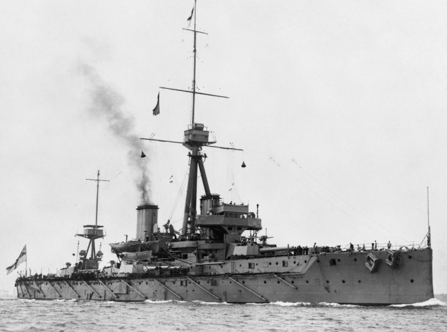 英国Z舰队在马来海战中全军覆没，敲响大舰巨炮的丧钟