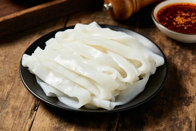 东莞“局长带头查餐厅”查啥 新规下的食品安全行动