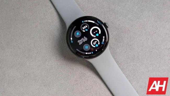 谷歌Pixel Watch 4发布在即：新增安全功能