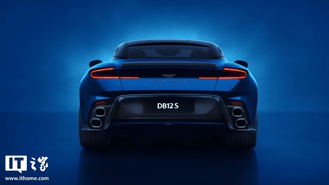 阿斯顿・马丁推出 DB12 S 旗舰车型：动力、操控升级，明年初交付