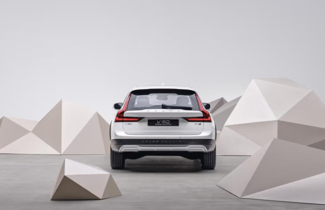 沃尔沃 V90 正式停产:暂无继任车型规划,国内仍在售