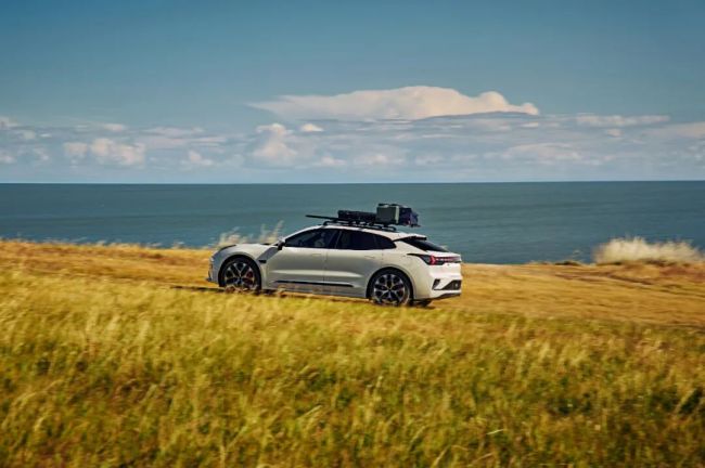 极氪回应 001 将以其他名称在 2026 年推出换代：没有产品换代和更名计划