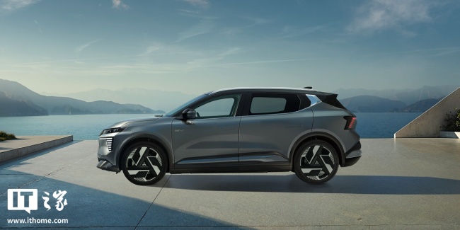 三菱推出 Eclipse 跨界纯电汽车：“智能装甲”设计语言、谷歌车联生态，续航超 600 公里