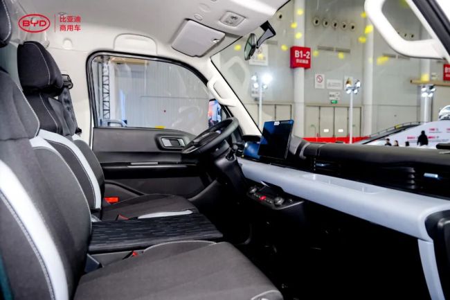 比亚迪轿卡 T4 发布:62.3kWh 刀片电池、150kW 扁线电机输出 204 匹马力,首发价 9.58 万元起