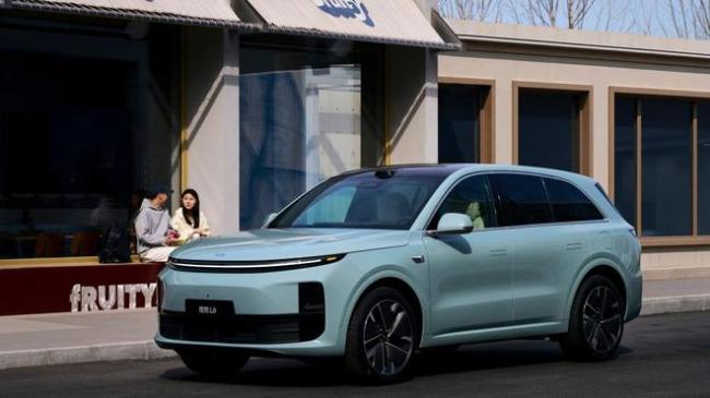 理想交出3年最差季报 李想承认犯错