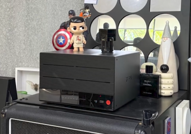 飞牛首款自有 NAS 硬件:双盘位 Evo 2 官宣 12 月 15 日预售