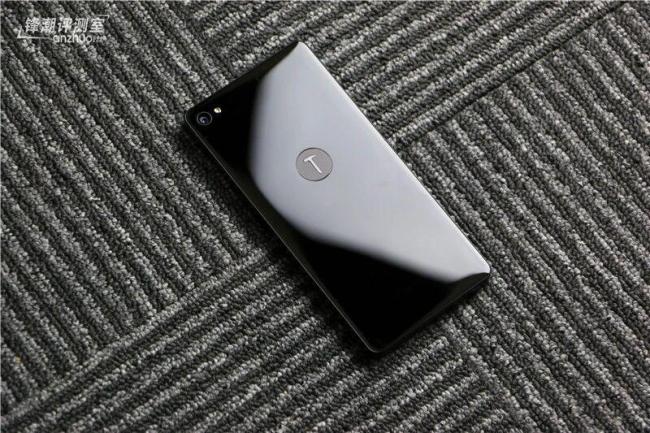 曾经最好看的国产手机,要杀回来了?罗永浩回应