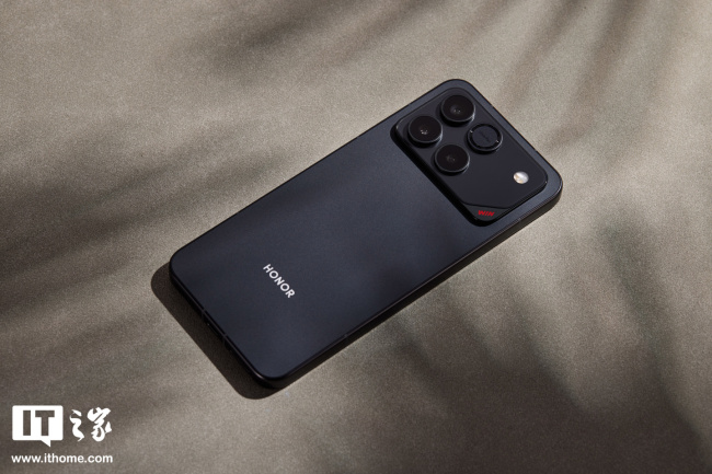 荣耀 WIN 系列手机版本功能抢先看：新增 AI 变声器、新 UX 交互等