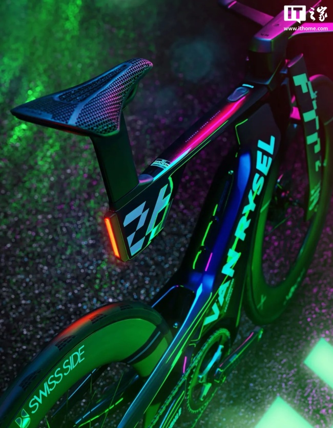 迪卡侬旗下 Van Rysel 推出 FTP² 概念电助力自行车：取消传统踏板、整车总重 15 千克