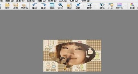 光影魔术手怎么设计大头贴