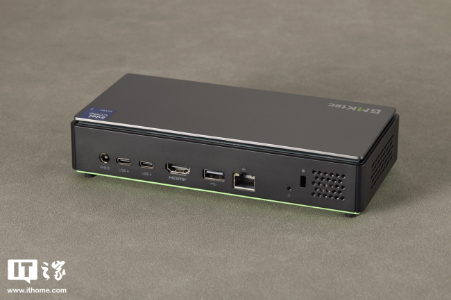 IT之家开箱极摩客 K13 迷你主机图赏：配 5Gb 以太网口、搭酷睿 Ultra 7-256V 处理器