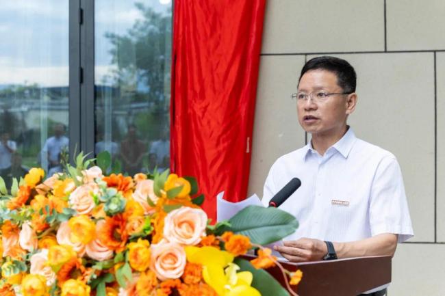 智启未来 产教融合｜学校举行智能机器人实验室揭牌仪式！