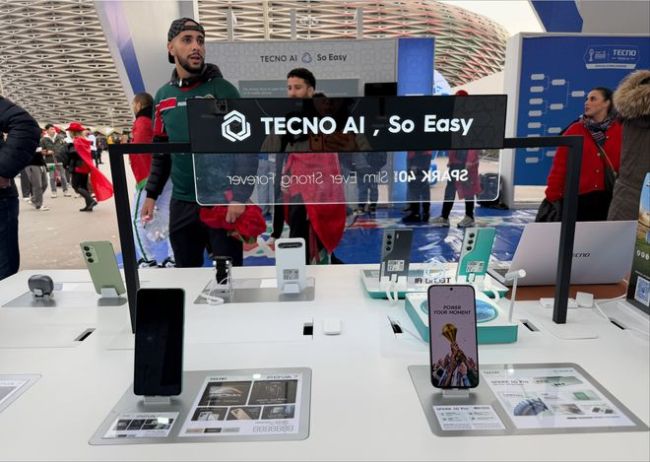 对话传音阿里夫：从手机到AI，押注数字化基建对抗巨头围剿