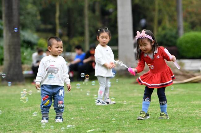 四季皆芳菲,这座城市“人间四月天”全年不打烊