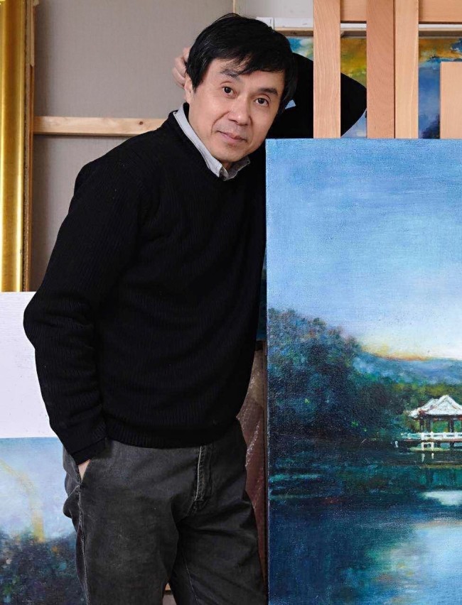 梅 一62年出生江苏 本名 ：张梅夜85年先后就读南京艺术学院美术系 中国艺术研究院研究生班89年先后任教扬州大学 南京艺术学院2002年始 在上海从事雕塑 绘画、设计等艺术方面的工作