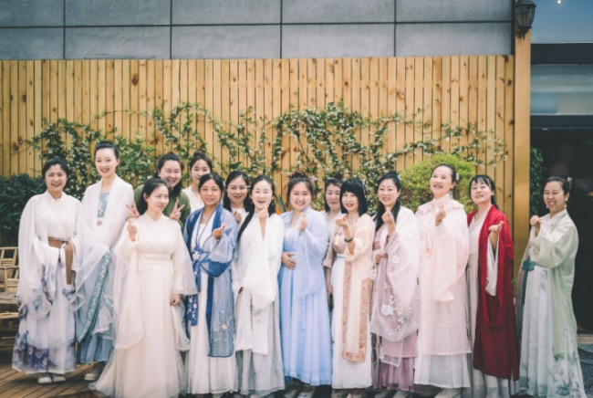 成都未来书院:承中国传统之精华 展祖国未来之光辉