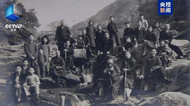 许多年，许多人，许多事！因为故宫·《百年守护》