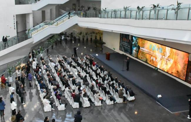 现场丨三晋大地再续丝路艺脉,四十年创作华章献礼太原:"丝绸之路——杨晓阳丝路四十年美术创作暨文献展"隆重启幕山西