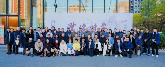 郑欣淼：祝福艺术家创作出立于世界民族之林的力作  ----“澄怀味象——邢斯恬作品展”在北京开幕