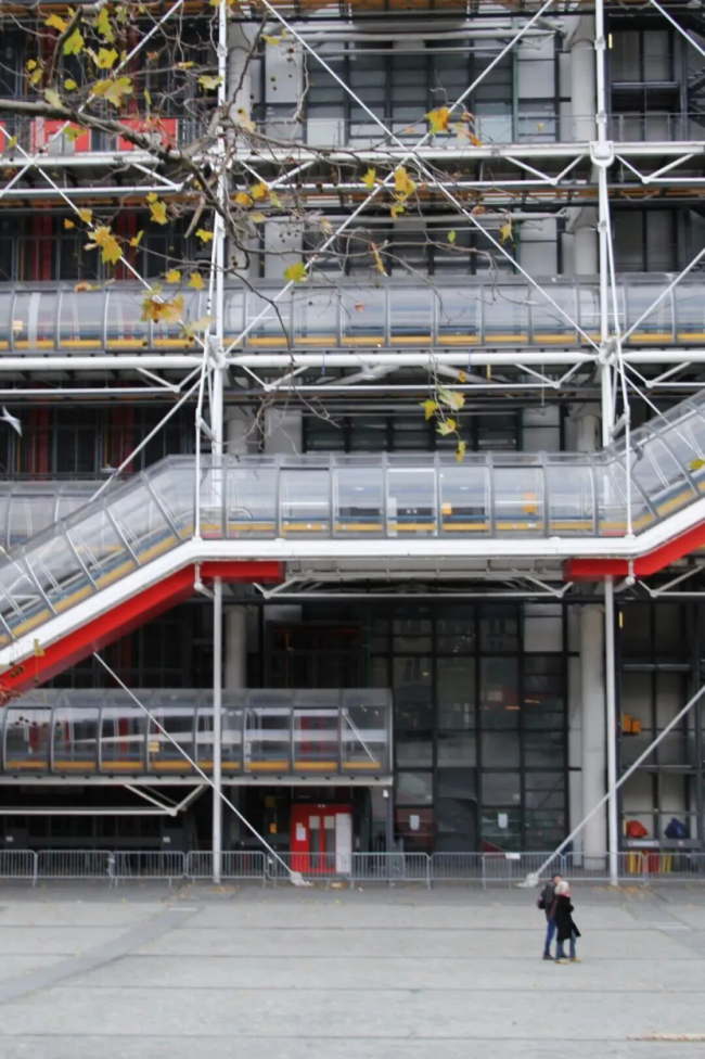 地面魔术师、激浪与余波——蓬皮杜中心与中国现代艺术